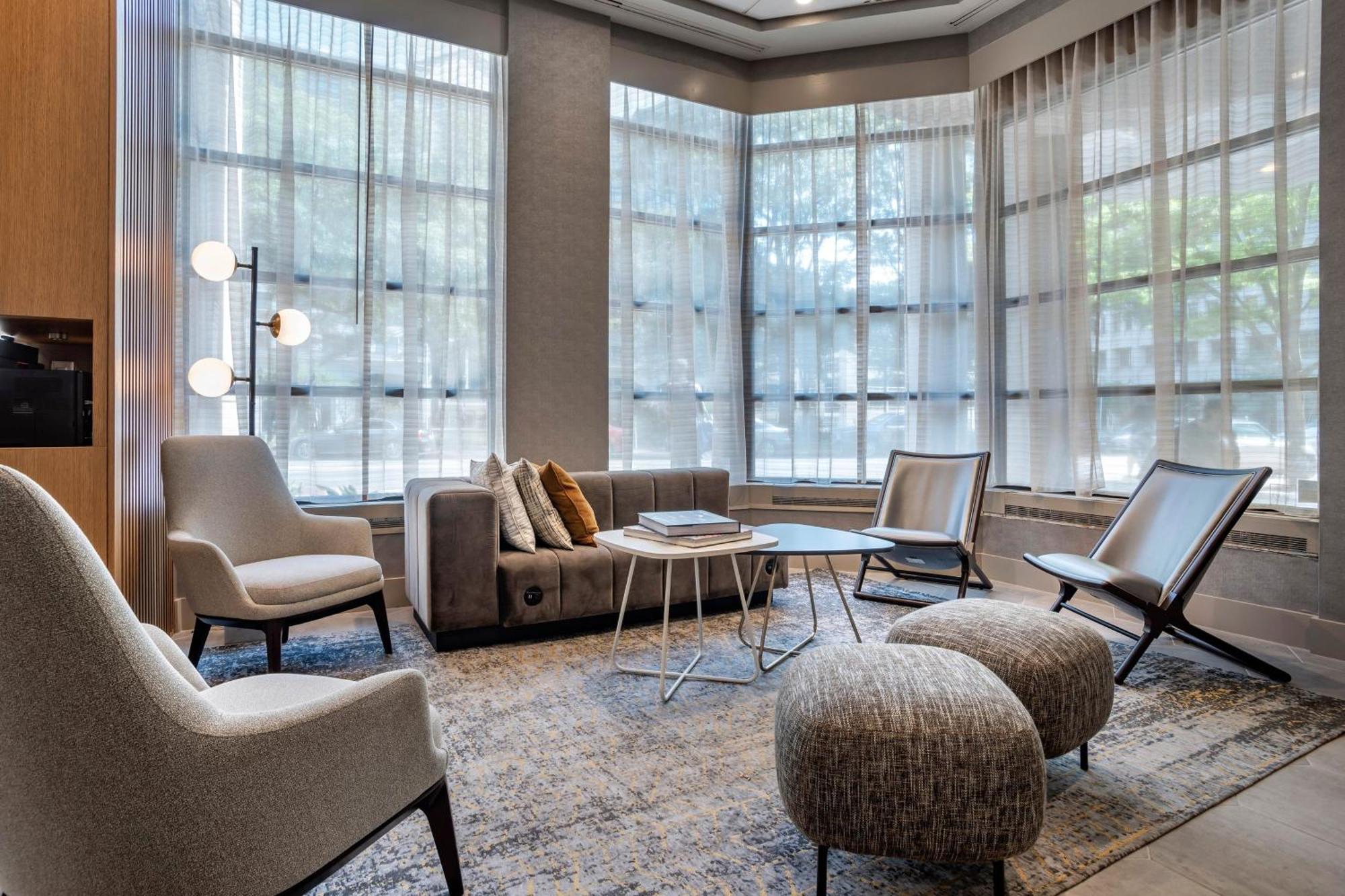 Sheraton Suites Wilmington Downtown Exterior foto