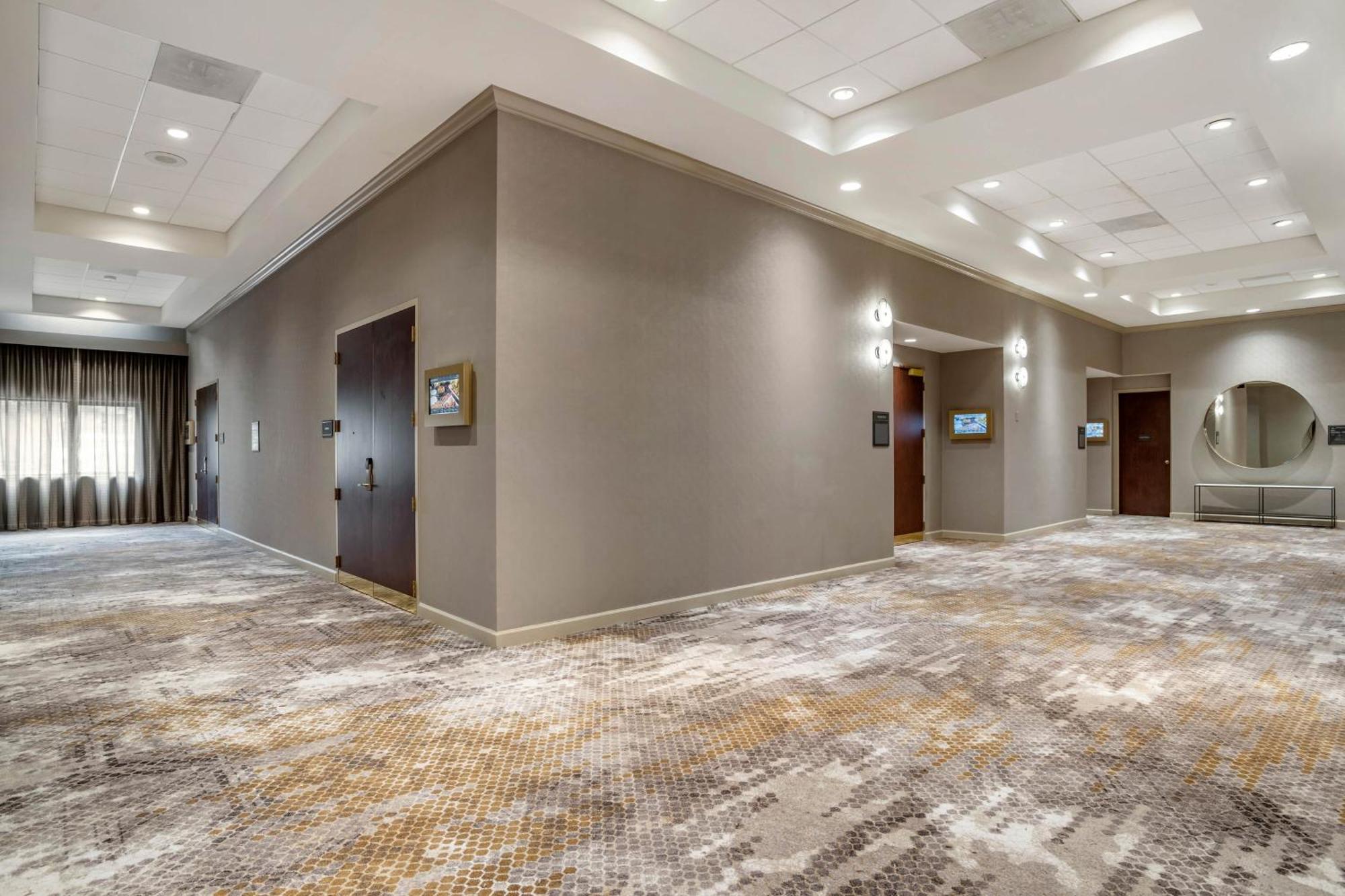 Sheraton Suites Wilmington Downtown Exterior foto